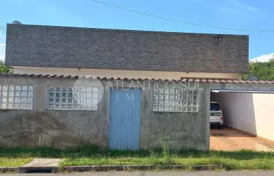 Casa à venda com 2 quartos e terreno grande, batel, antonina - pr