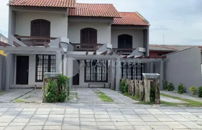 Excelente oportunidade de compra 03 sobrados na  beira mar em shangri-lá