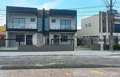 Excelente sobrado a 50m do mar, localizado em canoas - pontal do paraná