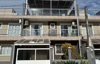 Triplex à venda no centro de praia de leste, pontal do parana - pr