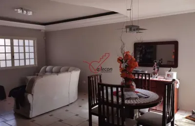 Cidade jardim / jacareí - linda casa 3 dorms com suíte
