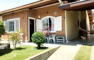 Casa ampla à venda  no bairro jardim das indústrias em são josé dos campos.