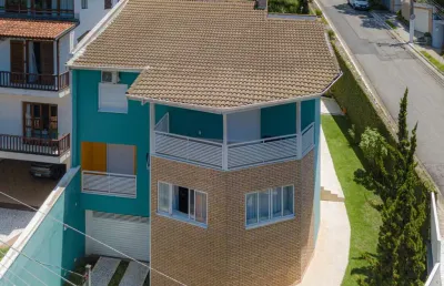 Casa no condomínio reserva da serra para locação com 5 quartos, sendo 4 suítes, 370m²