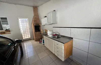 Casa com 3 quartos à venda na Rua das Juritis, Cidade Jardim, Uberlândia