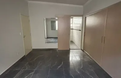 Casa com 3 quartos à venda na Avenida Estrêla do Sul, Bom Jesus, Uberlândia
