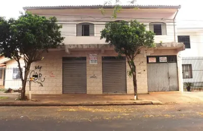 Casa comercial com 1 sala à venda na Rua São Silvestre, 376, Zona 07, Maringá