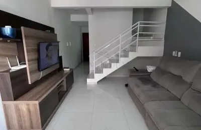 Sobrado à venda em tijucas, mata atlântica, com 2 quartos, 72m²