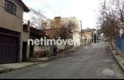 Terreno à venda na Rua Maria Martins Guimarães, Sagrada Família, Belo Horizonte