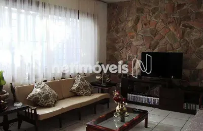 Casa com 4 quartos à venda na Rua Tobias Barreto, Nova Suíssa, Belo Horizonte
