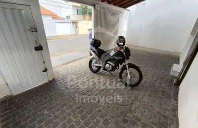 Casa com 3 dormitórios para locação bairro brasil, uberlandia - mg