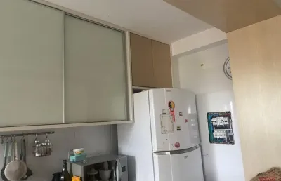 Apartamento com 2 quartos à venda na Avenida Luiz Tarquínio Pontes, 710, Centro, Lauro de Freitas