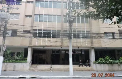 Apartamento com 3 quartos para alugar na Rua Bandeirantes, Bom Retiro, São Paulo