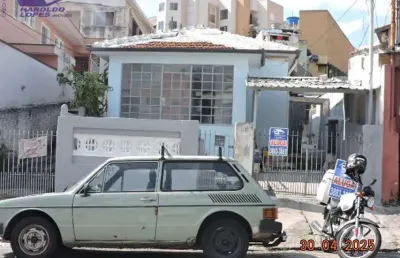 Casa com 2 quartos para alugar na Rua Quedas, Vila Isolina Mazzei, São Paulo