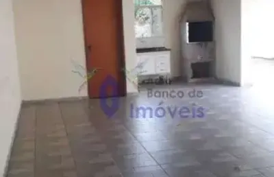 Casa com 3 quartos à venda no Centro, Lucélia 