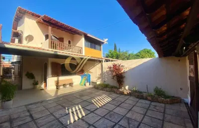 Casa duplex à venda no jardim excelsior – cabo frio/rj