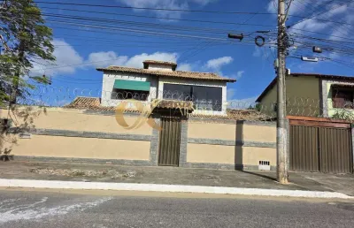 Casa à venda duplex com 3 quartos, sendo 1 suíte - araruama/rj