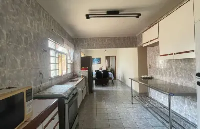 Casa com 3 quartos à venda no Jardim Riviera, Franca 