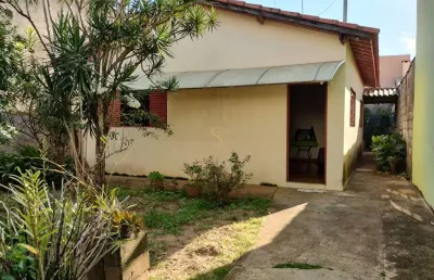 Casa com 2 quartos à venda no Centro, Cristais Paulista 