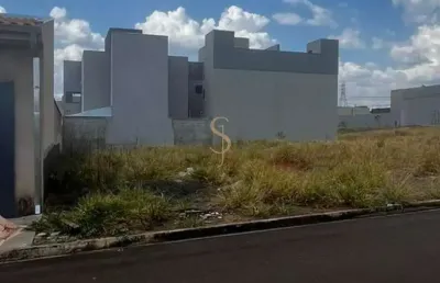 Terreno à venda no Jardim Botânico, Franca 