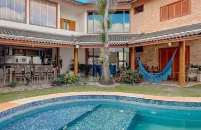 Luxuosa casa à venda no residencial amazonas – 4 dormitórios | 545m² construídos | lazer completo com piscina, gourmet, spa e quadra