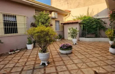 Casa com 4 quartos à venda no Jardim Maria Rosa, Franca 