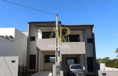 Sobrados à venda com 3 dormitórios, sendo 1 suítes em potecas sj