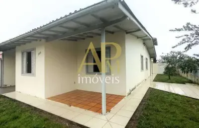 Casa à venda ampla: 4 dormitórios (1 suíte), a 180m do mar - praia de fora
