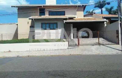 Casa em condomínio fechado com 5 quartos à venda na rua san conrado, 415, loteamento caminhos de san conrado (sousas), campinas, 350 m2 por r$ 1.600.000