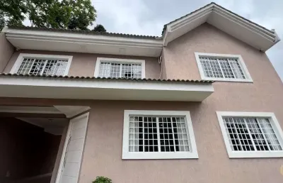 Residência 400m² com 4 quartos e piscina - são josé dos pinhais