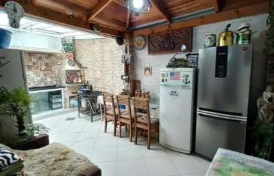 Casa com 4 quartos à venda no Xaxim, Curitiba 