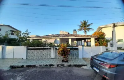 Casa no condomínio paraíso guarajuba para venda com 4 suítes próximo a praia