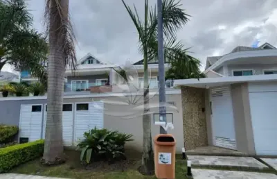 Casa alto padrão. espaço, conforto e sofisticação no recreio dos bandeirantes!