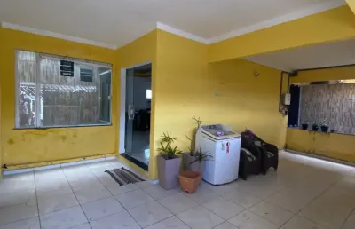 Casa com 3 quartos para alugar na Avenida Getúlio Vargas, Monte Castelo, São Luís
