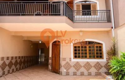 Maravilhoso sobrado com 3 dormitórios 1 suite com closet escritório sala de jogos espaço gourmet suzano