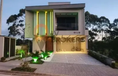 Luxuosa casa em condomínio à venda em mogi das cruzes, no bairro aruã, com 3 quartos, 3 suítes, 2 salas, 5 banheiros, 4 vagas e 332m².