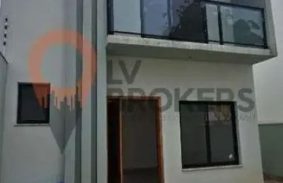 Sobrado novo a venda em um dos melhores bairros de mogi das cruzes - 3 quartos 1 suite