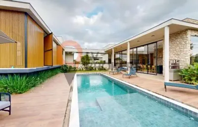 Espetacular casa em condomínio à venda em guararema/jacarei, residencial jequitibá: