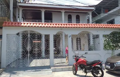 Casa com 4 quartos à venda na Rua Cássio Dantas, 13, Petrópolis, Manaus