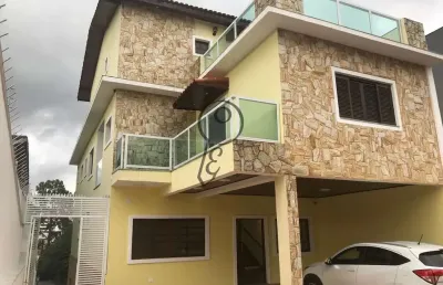 Maravilhoso sobrado de 500 m²  - 3 suítes - 6 vagas de garagem à venda, cerâmica, são caetano do su