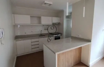 Apartamento todo reformado, proximo ao metrô alto do ipiranga, com 2 dormitórios e 1 vaga coberta à