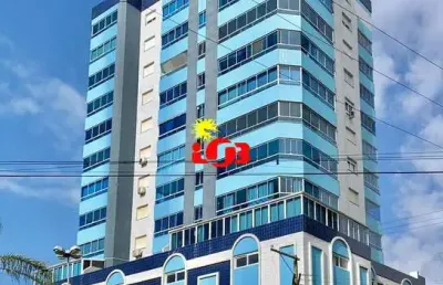 Apartamento de 03 quartos, com excelente localização no centro de tramandaí!