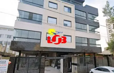 Apartamento de 2 dormitórios no centro de tramandaí!