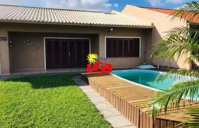 Linda casa em mariluz, imbé:  piscina e jardim, próximo ao mar