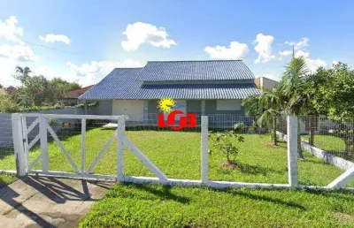 Casa com laje, 2 quartos, na zona nova em tramandaí!