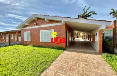 Casa com 2 quartos, com piscina, na zona nova em tramandaí!