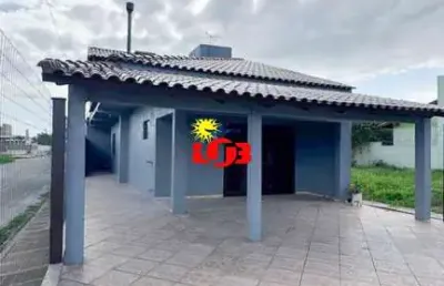 Casa com 2 quartos, próximo ao mar, no bairro oásis em tramandaí!