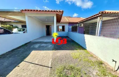 Casa de 02 quatos e com piscina em tramandaí, indianópolis!