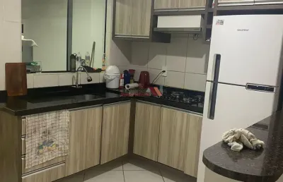 Linda casa em condominio somente com 3 casas sem taxa no costeira