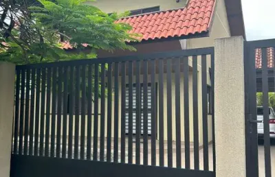 Casa com 5 quartos à venda na rua canadá, atami, pontal do paraná por r$ 1.250.000