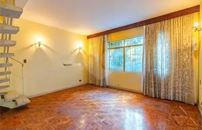 Casa com 3 quartos à venda na Rua Paracuê, Sumaré, São Paulo
